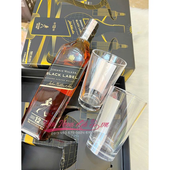 Johnnie Walker Black Label Hộp Quà Tết 2025 Johnnie Walker Black Label Hộp Quà Tết 2025