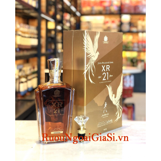 Johnnie Walker & Sons XR 21 Hộp Quà Tết 2020