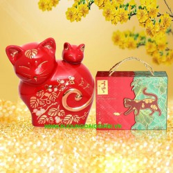 Rượu Mèo Sứ Nhật Bản Màu Đỏ Rượu Mèo Sứ Nhật Bản Màu Đỏ