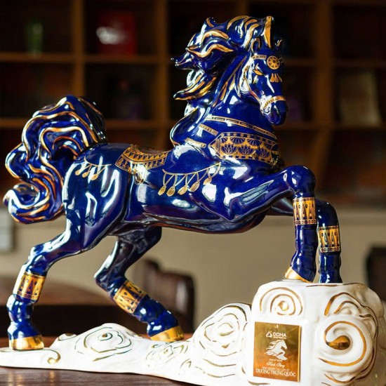 Rượu Ngựa Sứ Super Vip Doha Royal Darius Long Mã