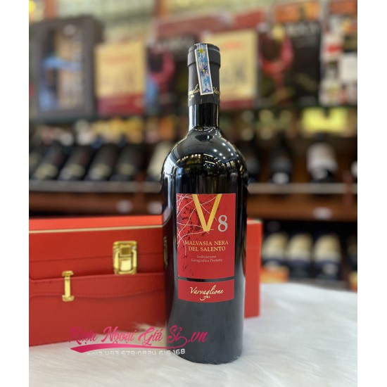 Vang Ý V8 Varvaglione 1921 Malvasia nera